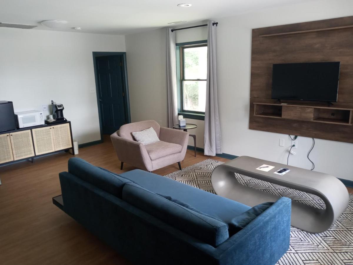Rivers Rest Resort Toano エクステリア 写真